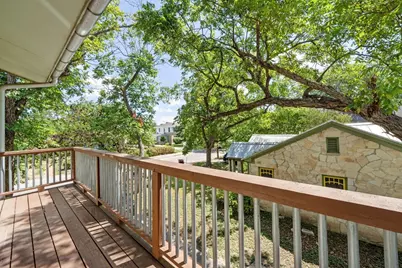 707 E 47th Street #B, Austin, TX 78751 - Photo 11
