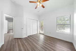 707 E 47th St, Austin, TX 78751 - Photo 37
