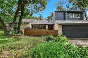 2607 Barton Hills Dr, Austin, TX 78704 - Photo 3