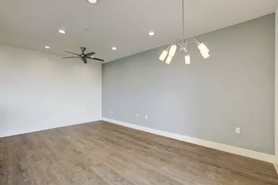 604 N Bluff Drive #131, Austin, TX 78745 - Photo 17