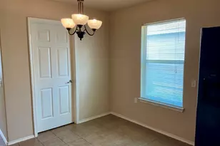 7505 Cedar Edge Dr, Austin, TX 78744 - Photo 5