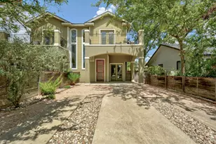 2206 E 14th St, Austin, TX 78702 - Photo 5