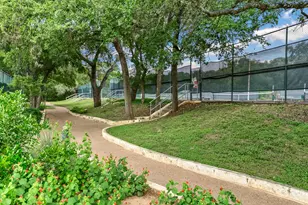 5212 Crystal Water Dr, Austin, TX 78735 - Photo 33