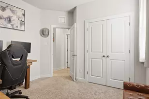 514 Clearlake Dr, Hutto, TX 78634 - Photo 13