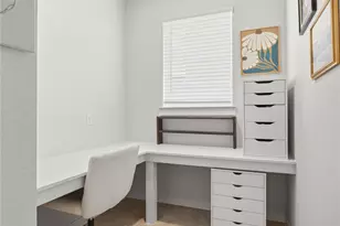 514 Clearlake Dr, Hutto, TX 78634 - Photo 17