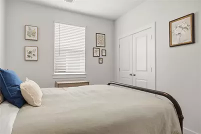 514 Clearlake Drive, Hutto, TX 78634 - Photo 11