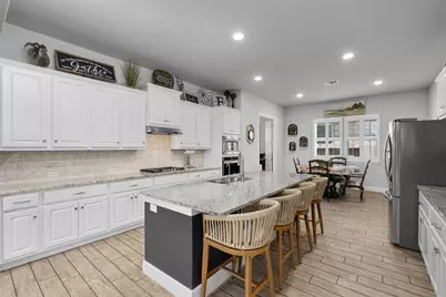 604 Academy Oaks Drive, San Marcos, TX 78666 - Photo 15