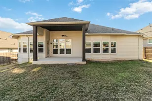 158 Sumter Way St, Kyle, TX 78640 - Photo 35