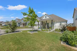 249 Crimson Sky Ct, Dripping Springs, TX 78620 - Photo 3