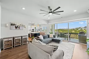 249 Crimson Sky Ct, Dripping Springs, TX 78620 - Photo 5