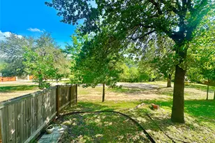 1302 S Quinlan Park Rd, Austin, TX 78732 - Photo 33