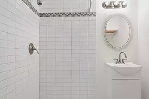 1302 S Quinlan Park Rd, Austin, TX 78732 - Photo 17