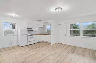 1302 S Quinlan Park Rd, Austin, TX 78732 - Photo 11
