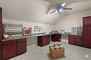10521 Roy Butler Dr, Austin, TX 78717 - Photo 25