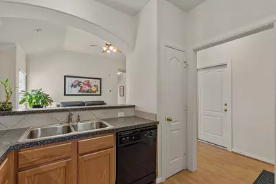 6801 Beckett Road #143L, Austin, TX 78749 - Photo 19