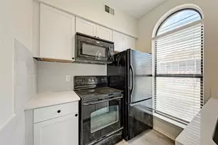 2714 Nueces St, Austin, TX 78705 - Photo 15