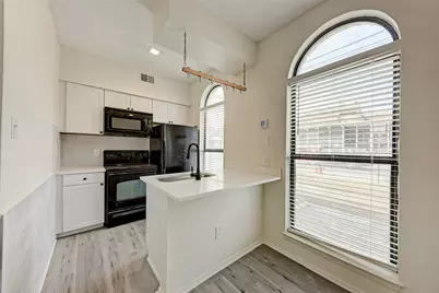 2714 Nueces Street #108, Austin, TX 78705 - Photo 13