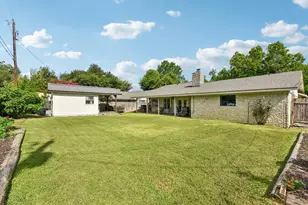 2301 Lillie Ln, Taylor, TX 76574 - Photo 19