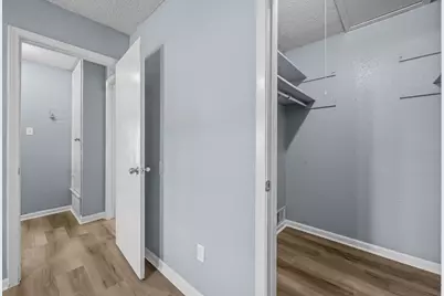 202 Northcrest Circle #D, Austin, TX 78752 - Photo 17