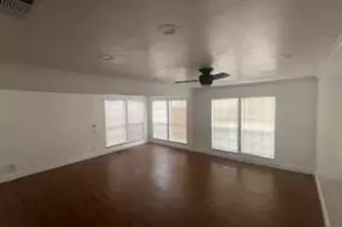 2415 W 10th St, Austin, TX 78703 - Photo 7