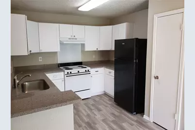 1825 Rainy Meadows Drive, Austin, TX 78758 - Photo 9