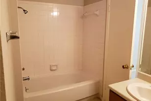 1825 Rainy Meadows Dr, Austin, TX 78758 - Photo 19