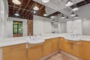 411 Brazos St, Austin, TX 78701 - Photo 13