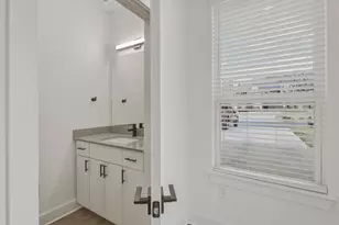 2009 Iroquois Ln, Austin, TX 78741 - Photo 27