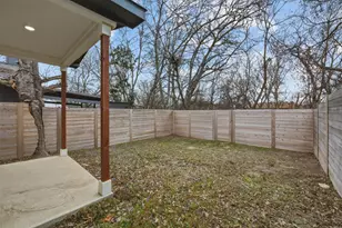 2009 Iroquois Ln, Austin, TX 78741 - Photo 17