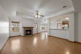 1402 Quicksilver Cir, Round Rock, TX 78665 - Photo 5