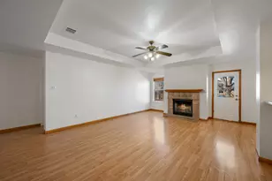 1402 Quicksilver Cir, Round Rock, TX 78665 - Photo 9