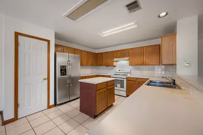 1402 Quicksilver Circle, Round Rock, TX 78665 - Photo 13