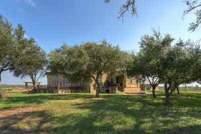 6887 Von Ormy Road, Von Ormy, TX 78073 - Photo 9