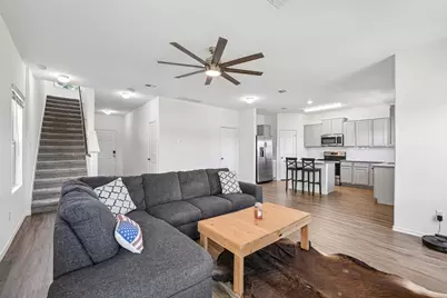 417 Greatest Gift Way, Jarrell, TX 76537 - Photo 3