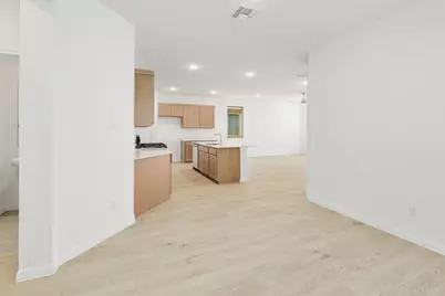 210 Hornet Street, Elgin, TX 78621 - Photo 9