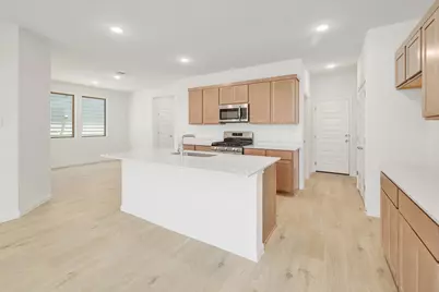 210 Hornet Street, Elgin, TX 78621 - Photo 13
