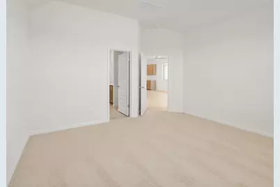 210 Hornet Street, Elgin, TX 78621 - Photo 17