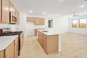 210 Hornet St, Elgin, TX 78621 - Photo 11
