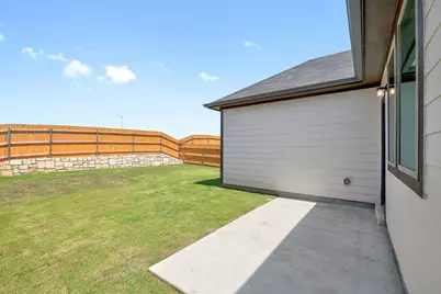 210 Hornet Street, Elgin, TX 78621 - Photo 31