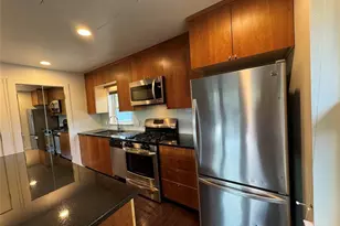 1208 E 2nd St, Austin, TX 78702 - Photo 7