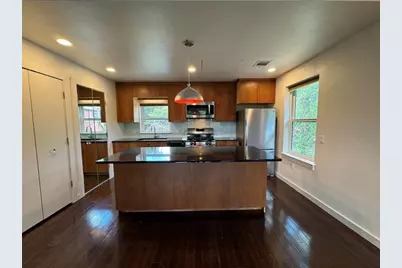 1208 E 2nd Street #B, Austin, TX 78702 - Photo 5