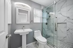 1411 Fairfield Dr, Austin, TX 78758 - Photo 11