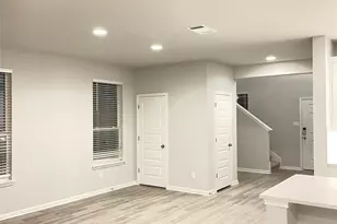 316 McLintock Rd, Jarrell, TX 76537 - Photo 13