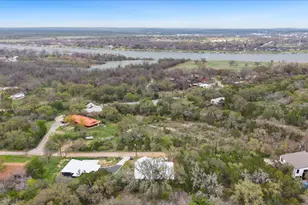 405 Taylor Dr, Horseshoe Bay, TX 78657 - Photo 27