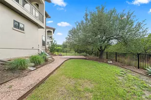211 Honey Creek Ct, Austin, TX 78738 - Photo 19