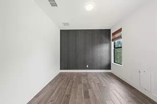 211 Honey Creek Ct, Austin, TX 78738 - Photo 15