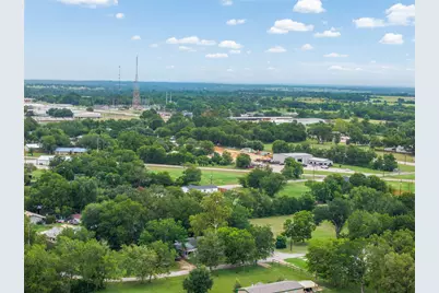 320 Douglas Street #2, Lexington, TX 78947 - Photo 33