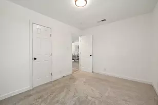 9704 Oriole Dr, Austin, TX 78753 - Photo 13