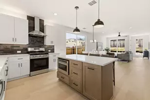 2608 Bristol Dr, Austin, TX 78723 - Photo 13