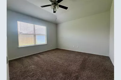 180 Pivot Drive, Taylor, TX 76574 - Photo 7
